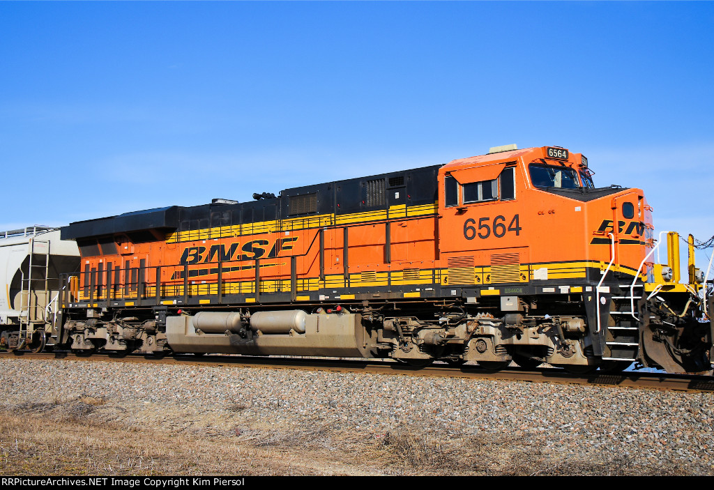 BNSF 6564